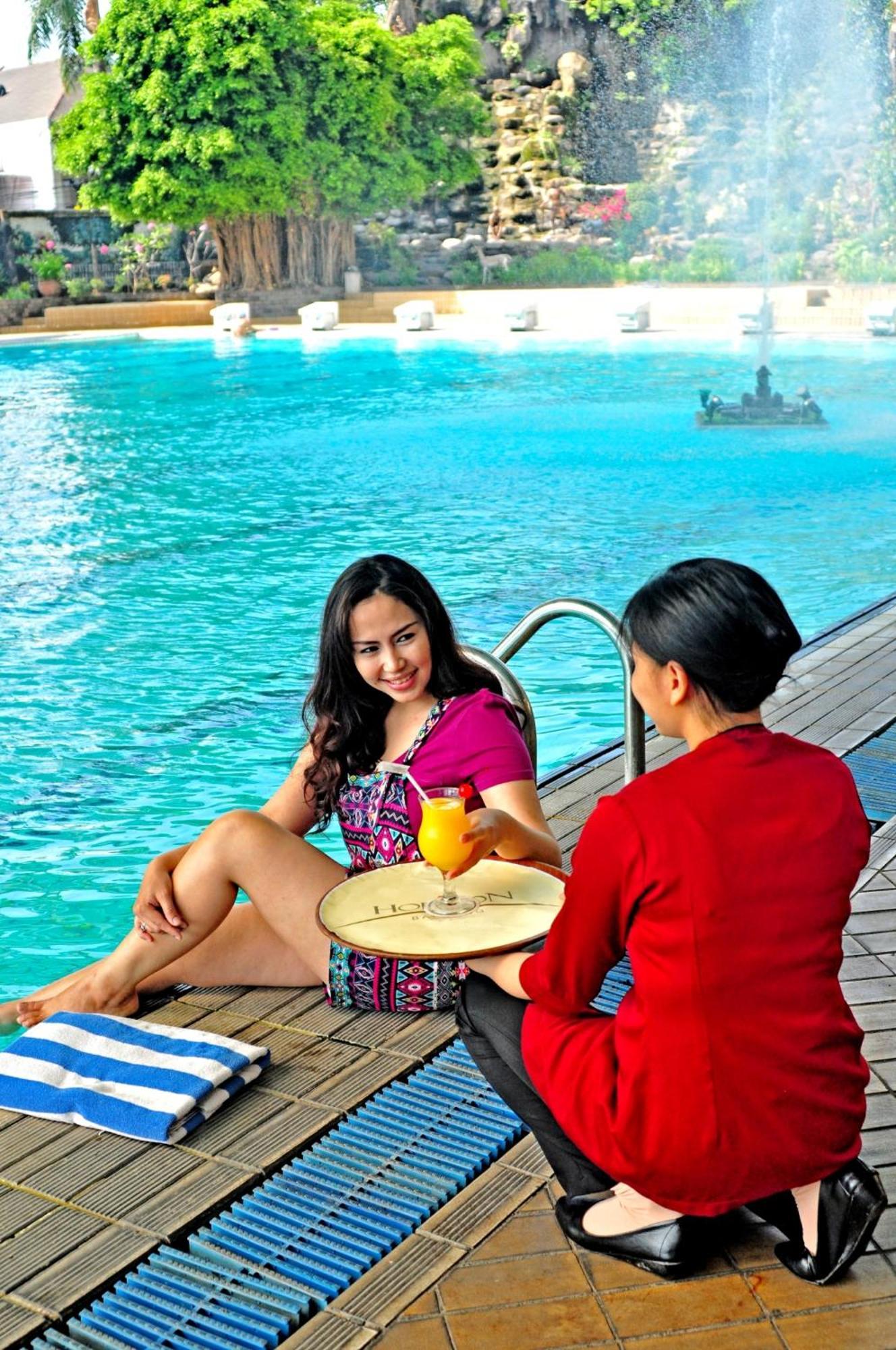 Horison Ultima Bandung Otel Dış mekan fotoğraf